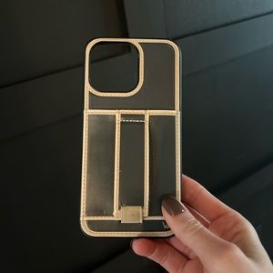 Walli Iphone 13 pro Case